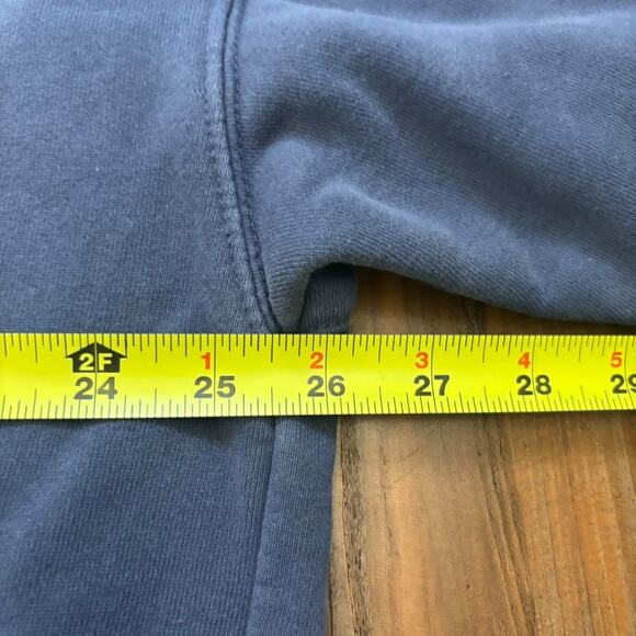 Brandy Melville Heavyweight Cotton Zip-Up Hoodie with an Oversized Fit. - Picture 6 of 6